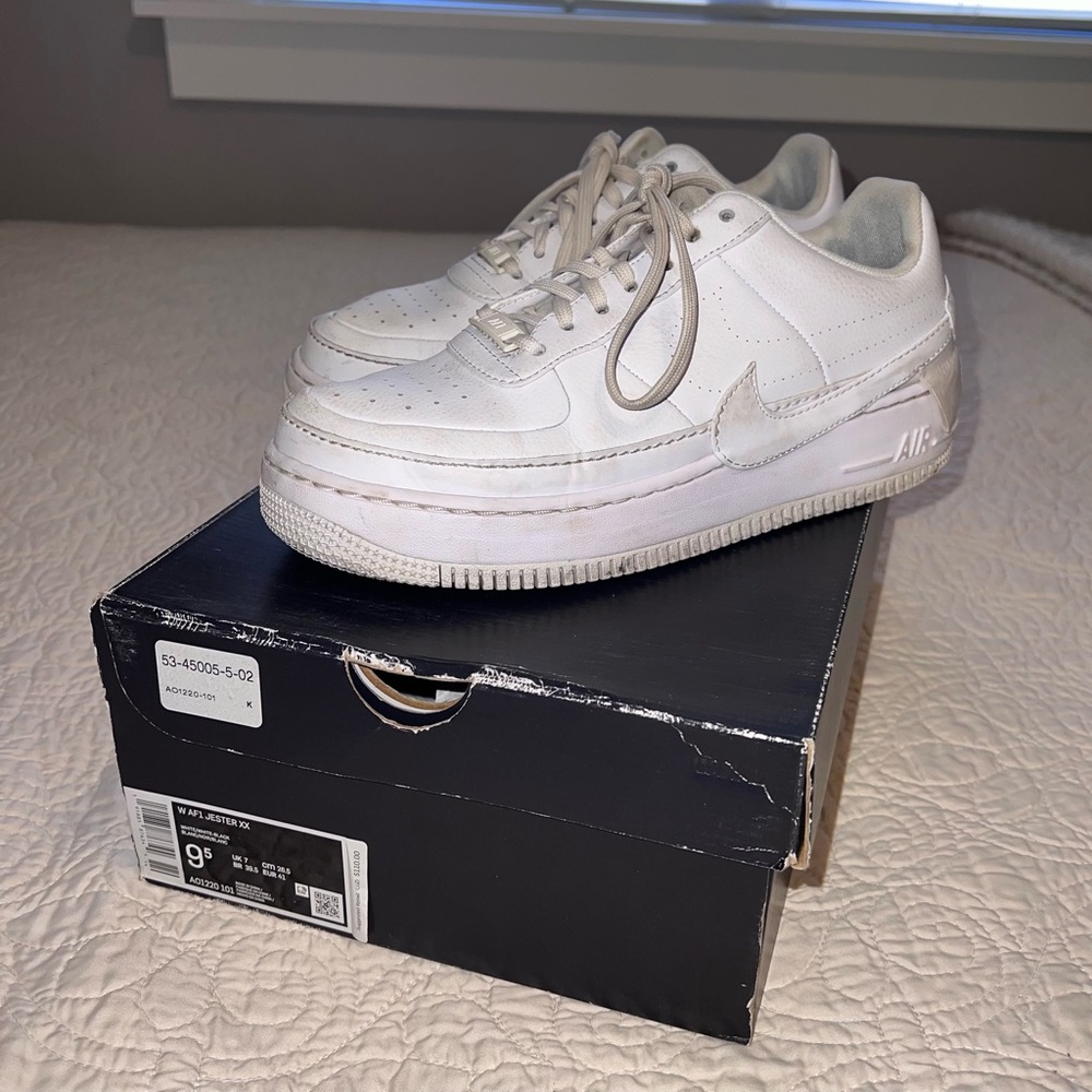 Nike Air Force 1